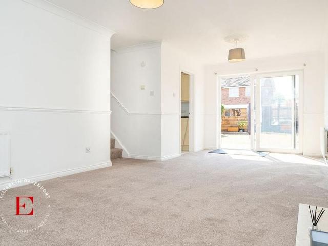House for rent in Park Hill, Green Close