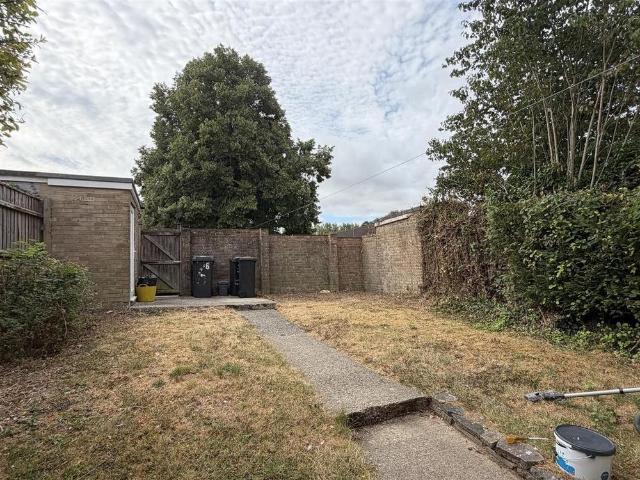 House for rent in Saxon Fields, Barton Stacey