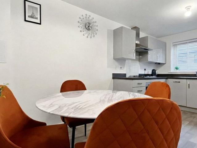 House for rent in West Minster, Oad Street