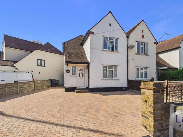House for rent in Cheshunt, Broxbourne