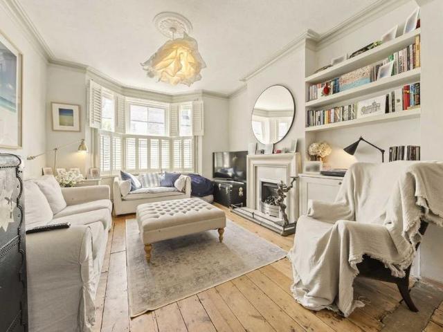 House for rent in London Borough of Hounslow, Feltham