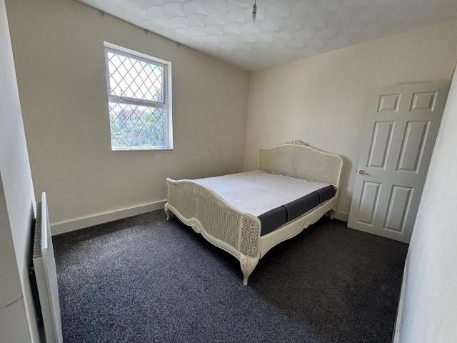 House for rent in Luton, Chatham