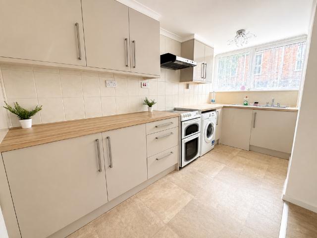 House for rent in Laindon, Essex