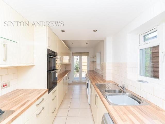 House for rent in London Borough of Ealing, Hanwell