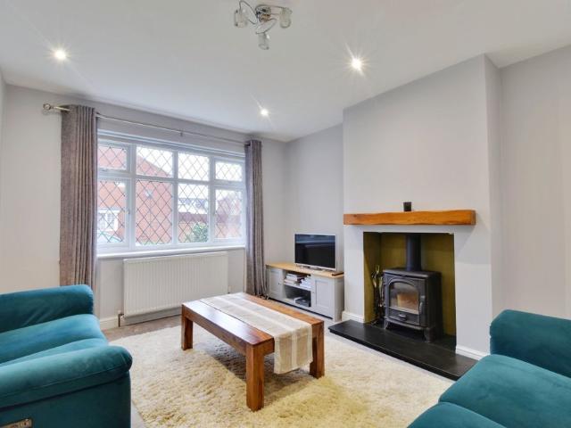 House for rent in Kingswood, North Watford