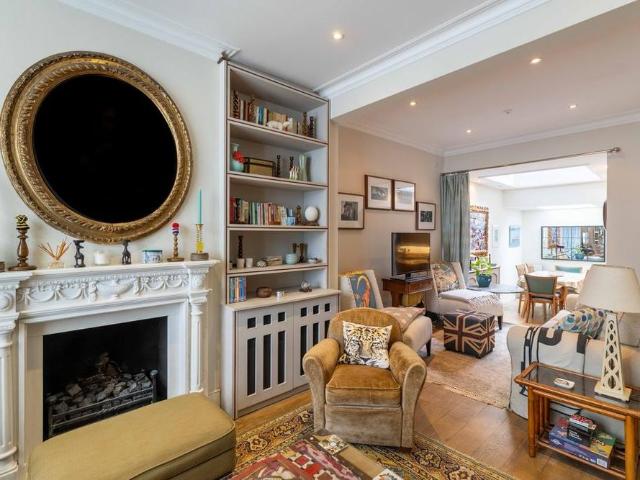 House for rent in Brompton, Greater London