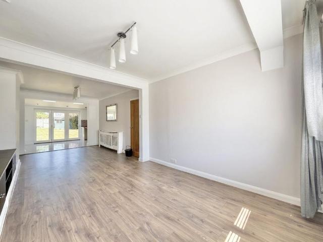 House for rent in The Wrythe, Greater London