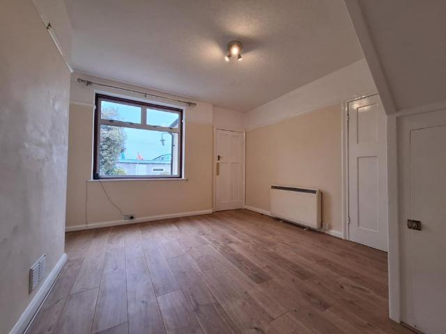House for rent in New Town, Monks Orchard