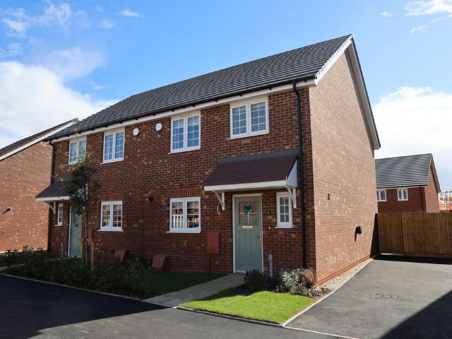 House for rent in Knowle Fold, Darwen