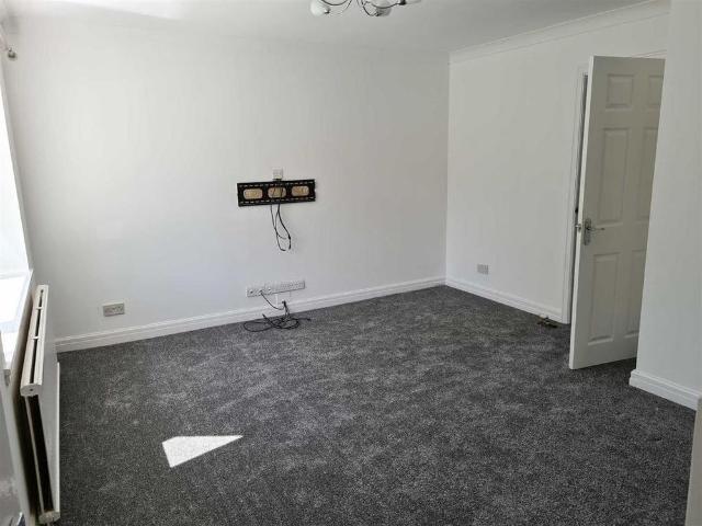 House for rent in Colshaw Farm, Wilmslow