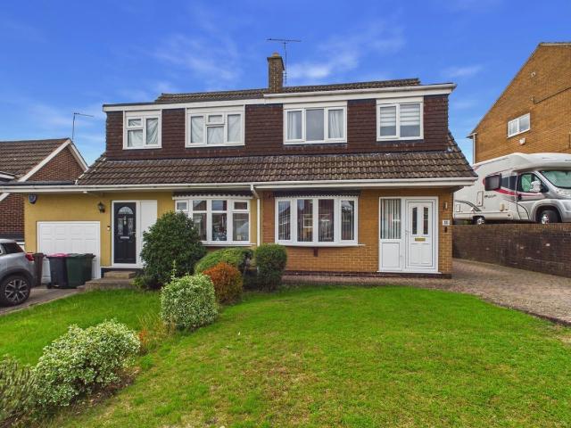 House for rent in Aston cum Aughton, Aston