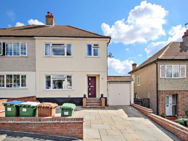 House for rent in Bexley, Greater London