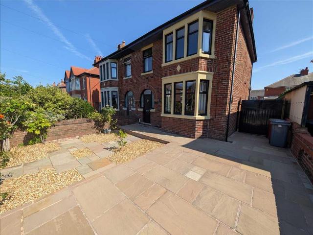 House for rent in Squires Gate, Blackpool