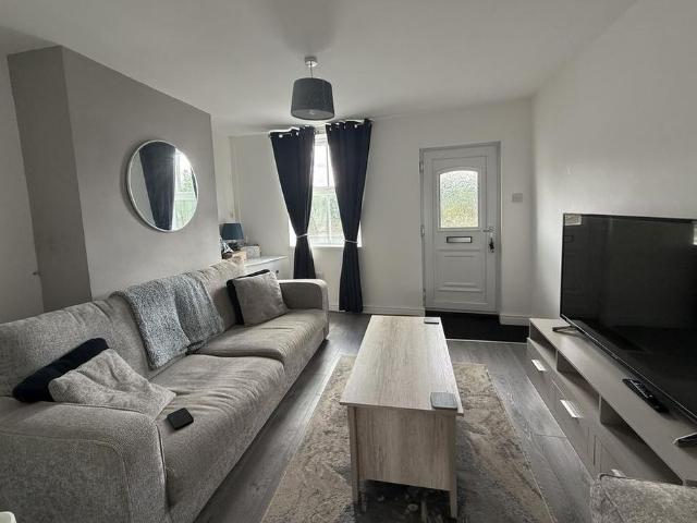 House for rent in Polesworth CP, Gun Hill