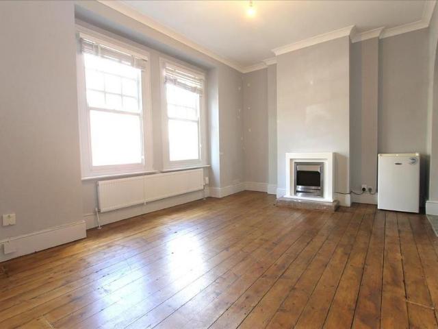 House for rent in Noel Park, Greater London