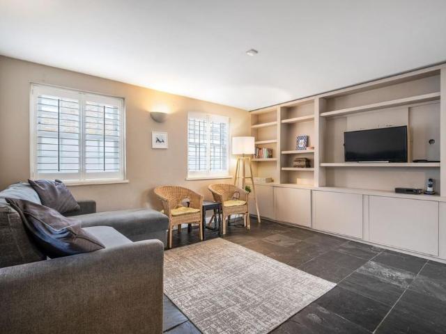House for rent in Clewer Village, Windsor