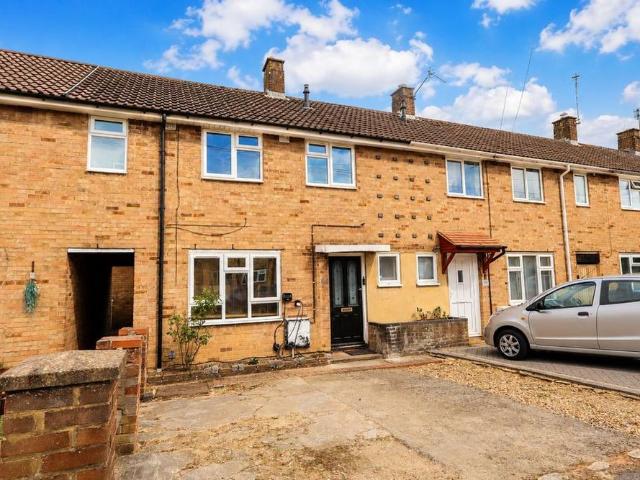 House for rent in Pouchen End, Hertfordshire