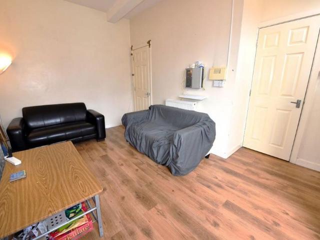 House for rent in Burley, Leeds
