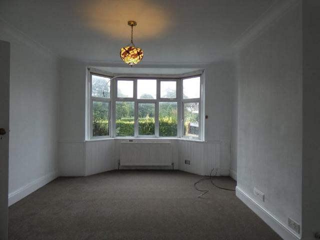 House for rent in London Borough of Ealing, Hanwell