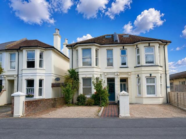 House for rent in Worthing, West Sussex