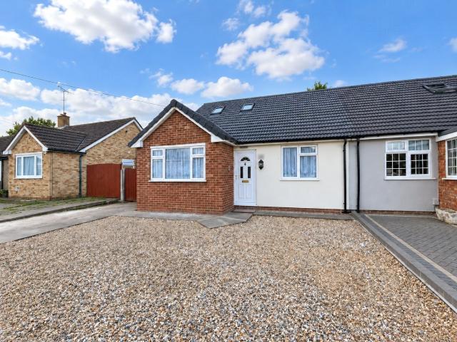 House for rent in London Borough of Hounslow, Greater London