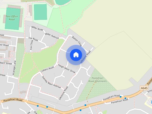 Townhouse for rent in Purston Jaglin, West Yorkshire