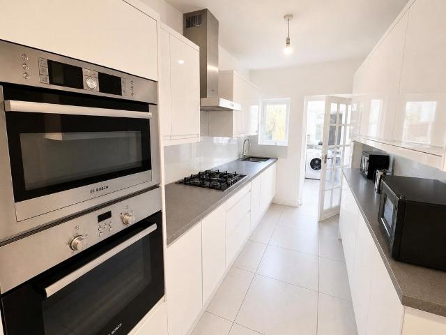 House for rent in Becontree, Greater London