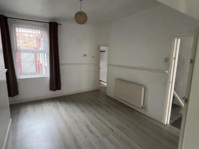 House for rent in Calderstones