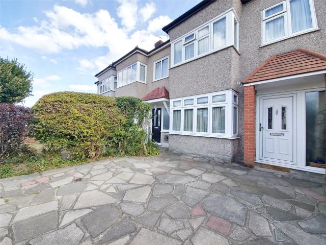 House for rent in South Hornchurch, Greater London