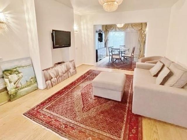 House for rent in London Borough of Ealing, Park Royal