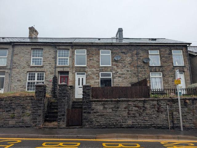 House for rent in Cymmer, Wales
