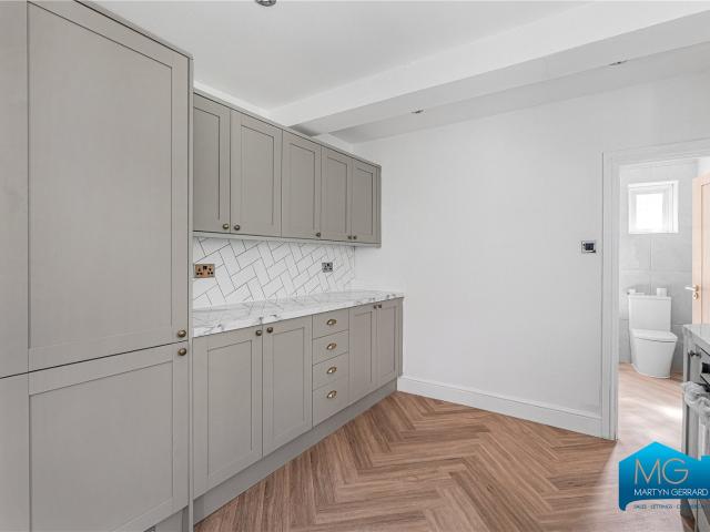 Apartment for rent in Finchley, Greater London