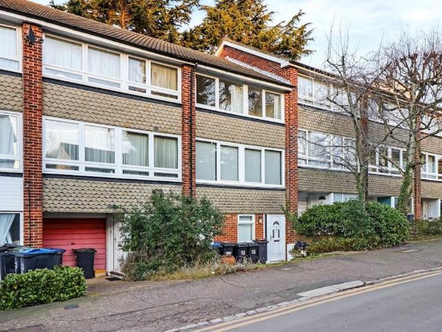 House for rent in London Borough of Croydon, Greater London