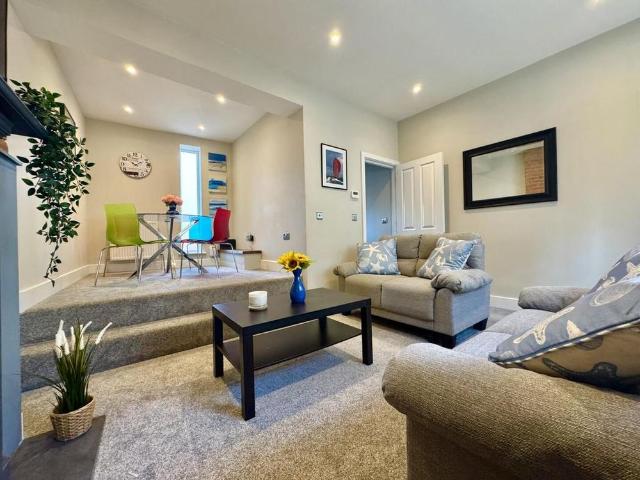 House for rent in Oakfield, Ryde