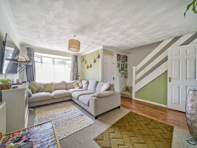 House for rent in Rose Green, Clapham