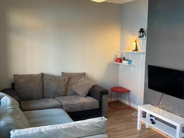 House for rent in Bede Island, Old Wharf