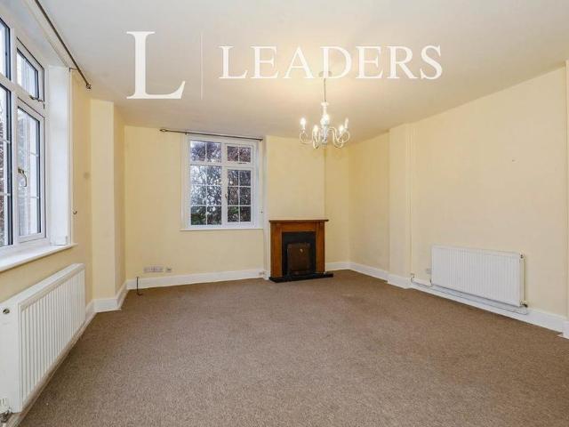 House for rent in Burland and Acton