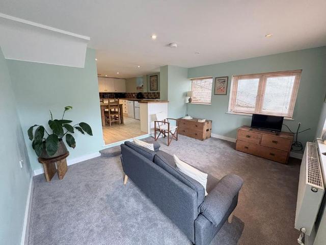 House for rent in Ratton Village, Eastbourne
