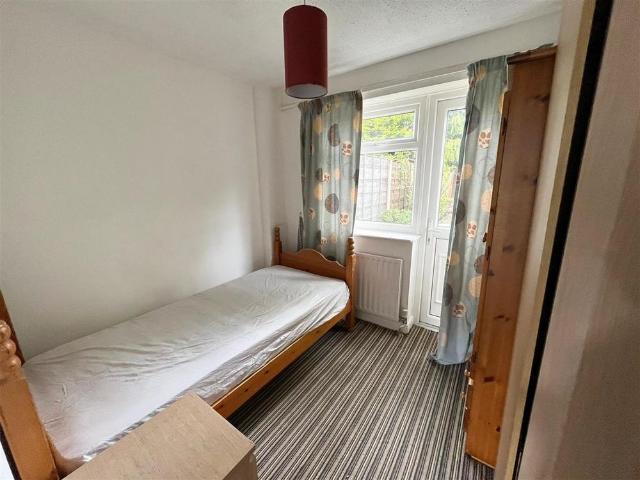 House for rent in Colshaw Farm, Wilmslow