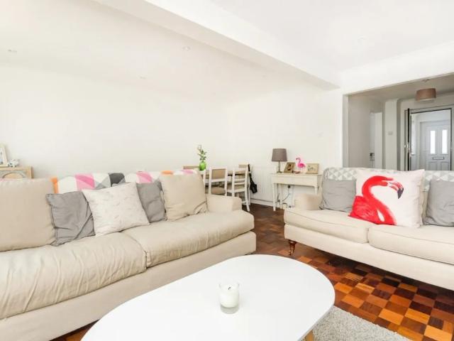 House for rent in Hampton Wick, Greater London