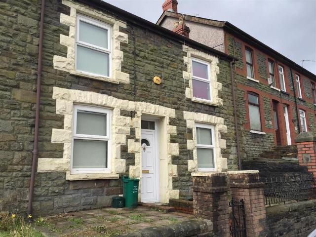 House for rent in Tylorstown, Wales