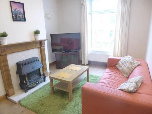 House for rent in Huddersfield, West Yorkshire
