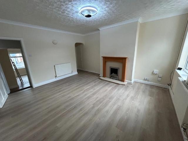House for rent in Saltbrook End, Quarry Bank