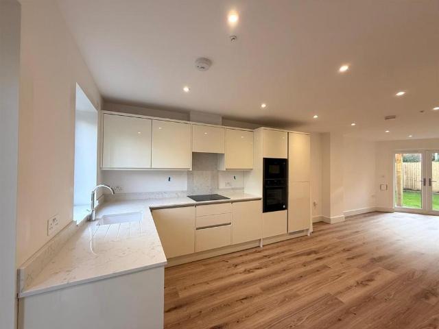 House for rent in Tricketts Cross, Ferndown