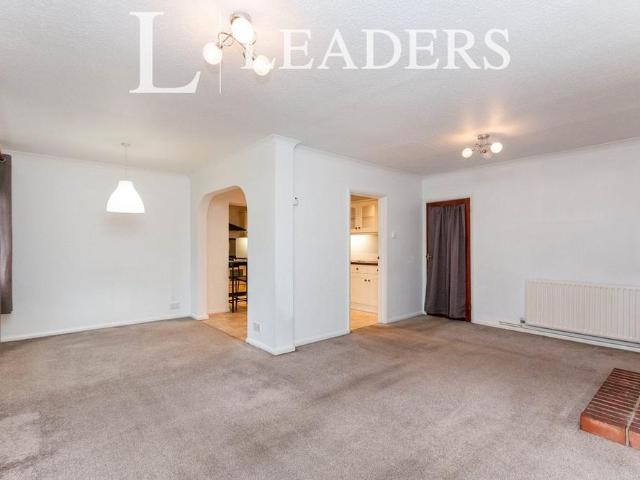 House for rent in Horsell, Woking