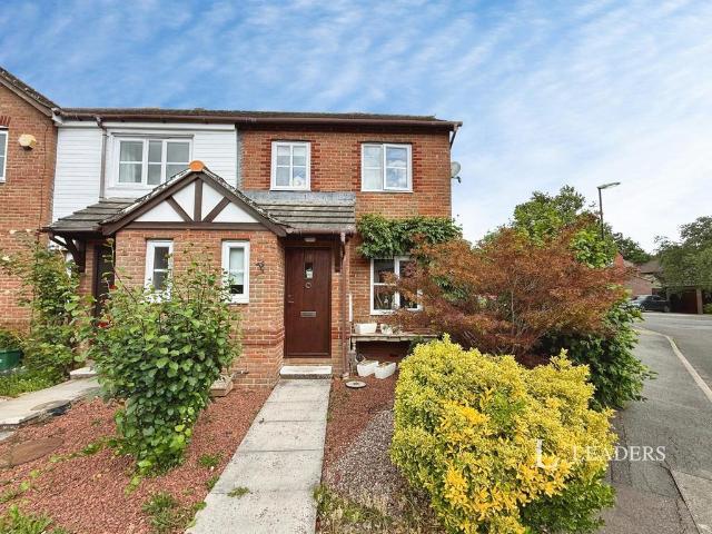 House for rent in Goddards' Green, Perryfields