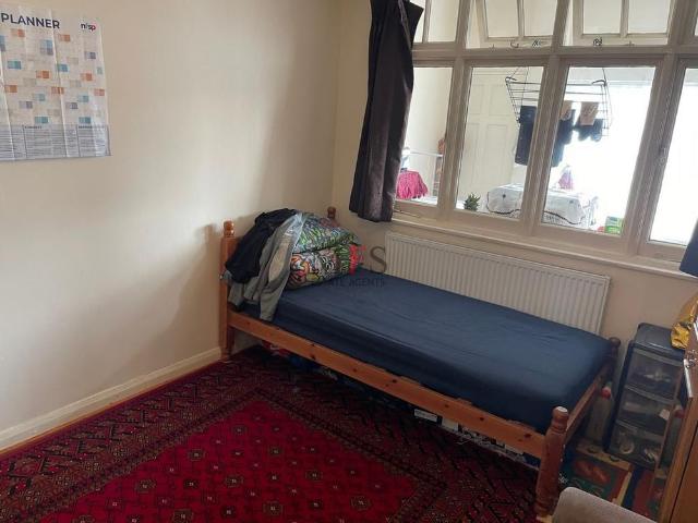 House for rent in Southall Green, Greater London