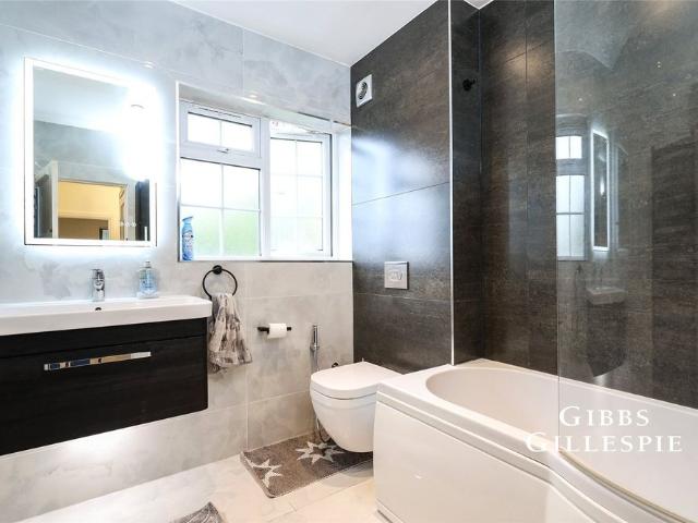 House for rent in London, Isle Of Man