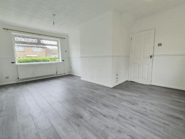 House for rent in Queen's Park, Guide
