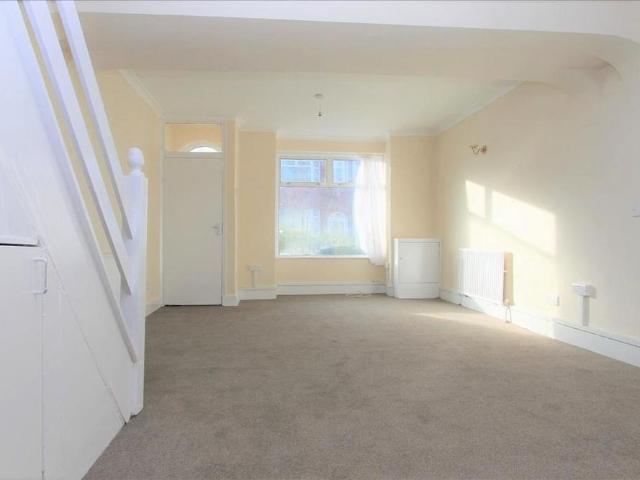 House for rent in Lower Edmonton, Greater London